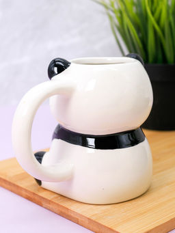 Кружка керамическая Modest panda, white