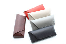 Футляр R-H8160-11 (15*5,5*3)