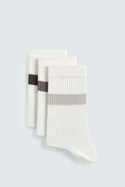 3-PACK OF BAND SOCKS