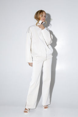 Бомбер Pirs 5311 белый  фото 2