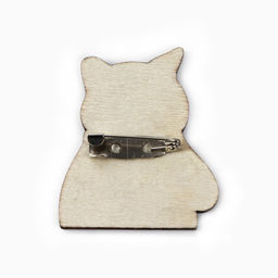 Цена за 20 шт. Значки деревянные Самые невероятные значки в шоубоксе, 20 шт.