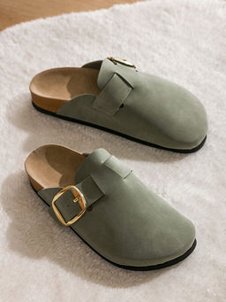 S?et G?r?n?ml? Kad?n Ev Terli?i