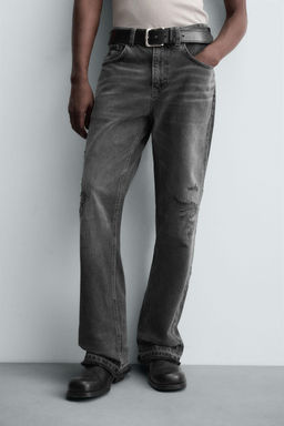 RIPPED BELL BOTTOM FIT JEANS