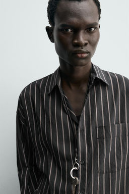 CAMISA FLUIDA RAYAS / Negro - Zara фото 5