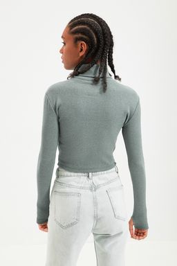 Koyu Mint Fitted/Vucuda Oturan Bal?kc? Yaka Parmak Detayl? Fitilli Esnek Orme Bluz TWOAW21BZ0071