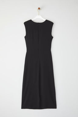 Siyah Vucudu Saran Aksesuarl? Midi Dokuma Elbise TWOSS25EL00204