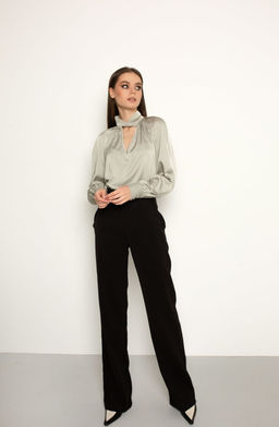 Блуза AURA 2050-170-Р полынь