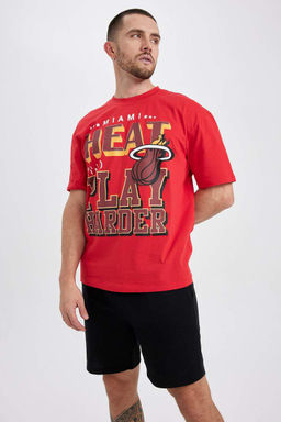 DeFactoFit Футболка свободного кроя NBA Miami Heat из 100 % хлопка с круглым вырезом и короткими рукавами фото 6