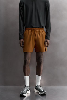 PANTALONES CORTOS B?SICOS ENTRENAMIENTO / Ocre - Zara фото 2