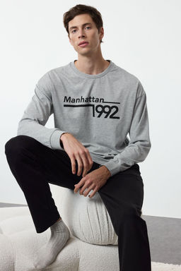 TRENDYOL MAN Erkek Yesil Regular Fit Bask?l? Orme %100 Pamuk Pijama Tak?m? TMNAW25PT00008