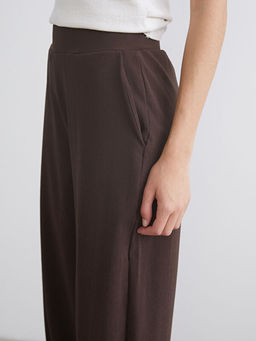 Beli Lastikli Kad?n Pantolon