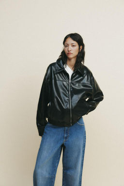 LEATHER EFFECT BOMBER JACKET - Zara фото 10