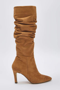 Camel Koruklu Suet Sivri Burun Ince Topuklu Kad?n Cizme TAKAW26CZ00015 - Trendyolmilla фото 4