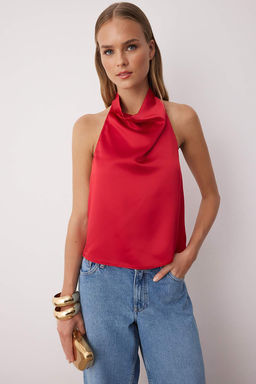 K?rm?z? Degaje Yaka Kolsuz Saten Party Bluz TPRAW26BZ00003 - Trendyolmilla фото 9