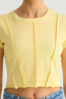 TRENDYOLMILLA Antrasit Nervurlu Fitted/Vucuda Oturan Crop Orme T-Shirt TWOSS25TS00000 фото 4