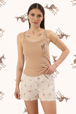Trendyolmilla Bej Geyik Nak?s ve Bask?l? Fitilli Sortlu Orme Pijama Tak?m? THMSS25PT00292