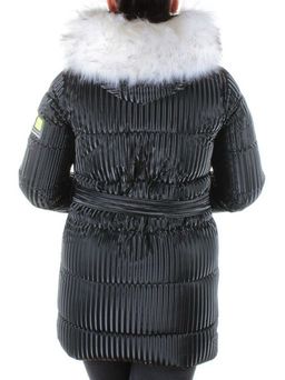 2037 BLACK Куртка зимняя облегченная женская Yixiangyuan - Fashion фото 6