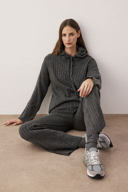 Antrasit Yumusak Dokulu Kapusonlu H?rka-Pantolon Triko Alt - Ust Tak?m TWOAW26AU00048 - Trendyolmilla фото 2