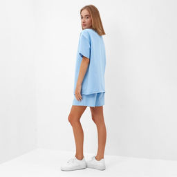 Костюм женский (футболка, шорты) MINAKU: Casual Collection, голубой, размер 50