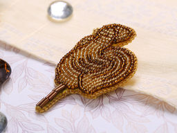 Klart набор для вышивания 10-021 Брошь. Петушок на палочке 4.5 х 7.5 см