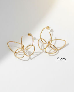 Стильные серьги