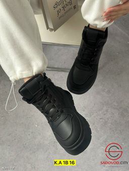 Кроссовки женские из кож.зама.