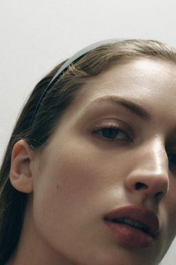 GLOSS LIPSTICK - GLOSSY TWIST - Zara фото 3