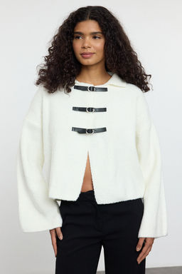 TRENDYOLMILLA Gri Buklet Mont Gorunumlu Triko H?rka TWOAW25HI00100