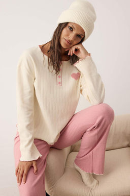 Ekru-Pembe Kalp Nak?sl? Baby Overloklu Fitilli K?sl?k Orme Pijama Tak?m? THMAW26PT00132