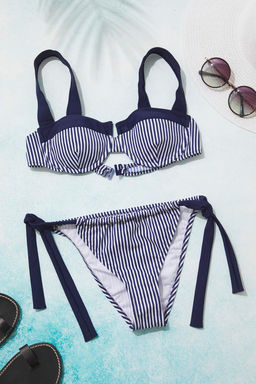 Cizgili Serit Detayl? Balkonet C?kar?labilir Pedli Bikini Ustu TBESS25BU00064