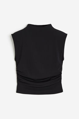 Top cropped con cuello perkins