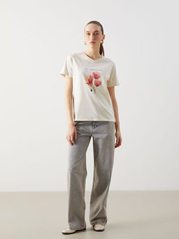 Bisiklet Yaka ?i?ekli Penye Kad?n Ti??rt