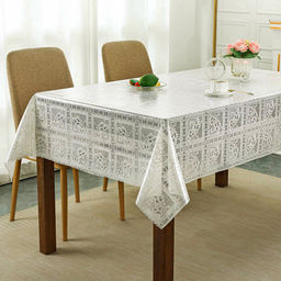 Скатерть ПВХ "Ришелье" 137х320см, длина стола до 280см, на 12 персон, "LACE" гладкая, пленка сверху, квадраты, беж перламутровый, упак. "классическая" п/э 32х41см т.м. "Домашняя Мода" (Китай)