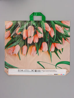 Цена за 25 шт. Пакет подарочный Райские тюльпаны 50 х 60 см 60 мкм