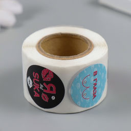 Цена за 2 шт. Наклейка бумага Дерзкие, d=2.5 см, 252 шт. в рулоне