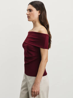 Приталенный топ со спущенными плечами / Zarina  фото 4