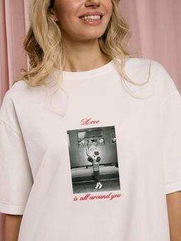 MY Футболка жен.с принтом love is all... (с фото) ФБ035  фото 2