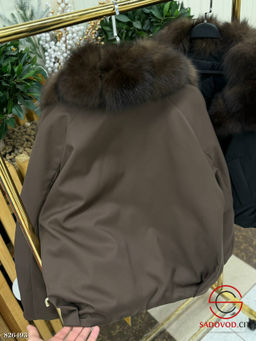 Куртка женская с меховым воротником