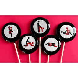 Леденец с печатью на палочке Наездница: вкус: кола, 25 г. (18+) - Simaland фото 3