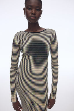 Vestido de canal? con espalda en U - H&m фото 4