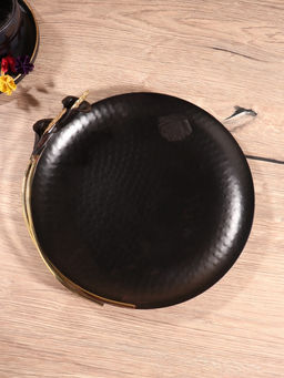 Блюдо сервировочное круглое Черные каллы черное с золотом. нержавеющая сталь 26х27х5 см - Simaland фото 2