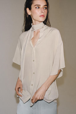CAMISA FLUIDA LAZADA ZW COLLECTION / Beige - Zara фото 6