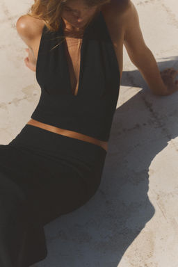 GATHERED HALTERNECK TOP - Zara фото 36