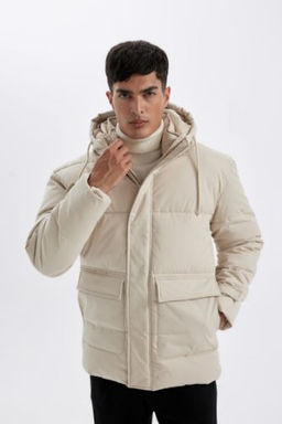 Slim Fit Dar Kesim Sisme Mont Kapusonlu Fermuarl? Cift Cepli