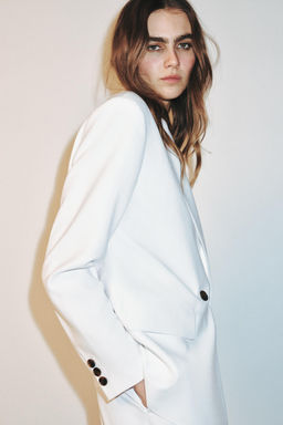 BLAZER CRUZADA OVERSIZE HOMBRERAS / Blanco - Zara фото 4