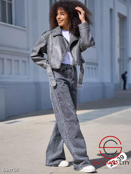 Джинсы трубы женские с высокой посадкой