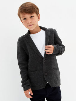 Темно-серый пиджак