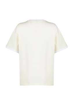 TRENDYOLMILLA Siyah %100 Pamuk Kontrast Yaka ve Serit Detayl? Oversize/Rahat Kesim Orme T-Shirt TWOSS24TS00052 фото 8