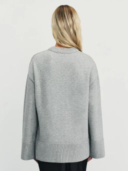 Джемпер прямого кроя с содержанием вискозы / Zarina фото 5