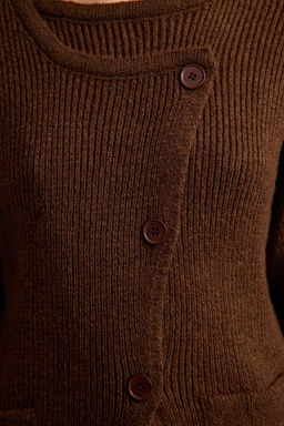 Kahverengi Yumusak Dokulu Kruvaze Triko H?rka TWOAW25HI00306 - Trendyolmilla фото 4